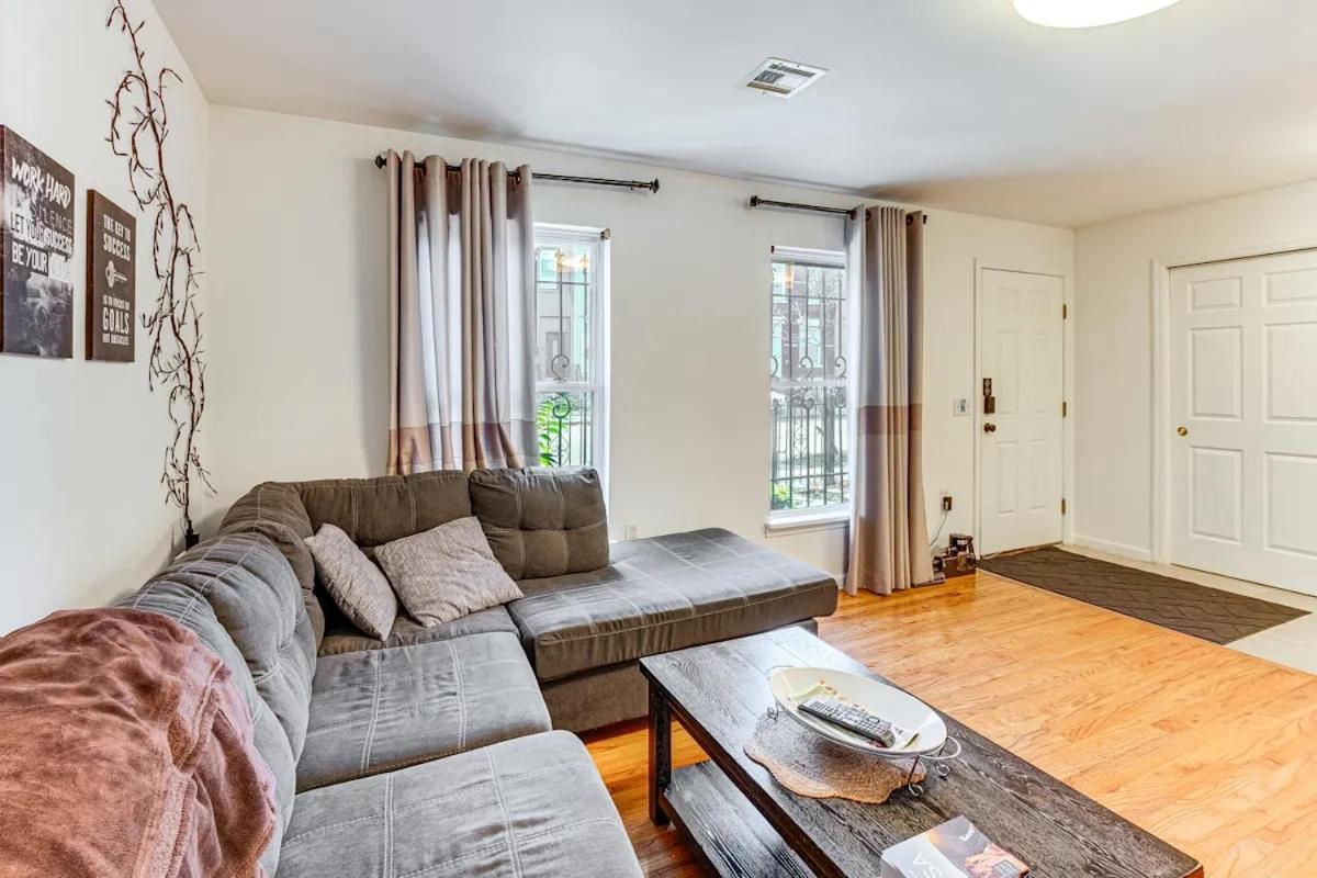 3Br Private Apartment Джърси Сити Екстериор снимка
